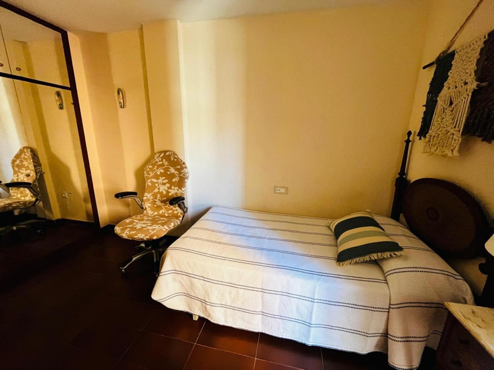 Acogedor Y Amplio Apartamento Familiar A Pie De Playa Calafell Exteriér fotografie