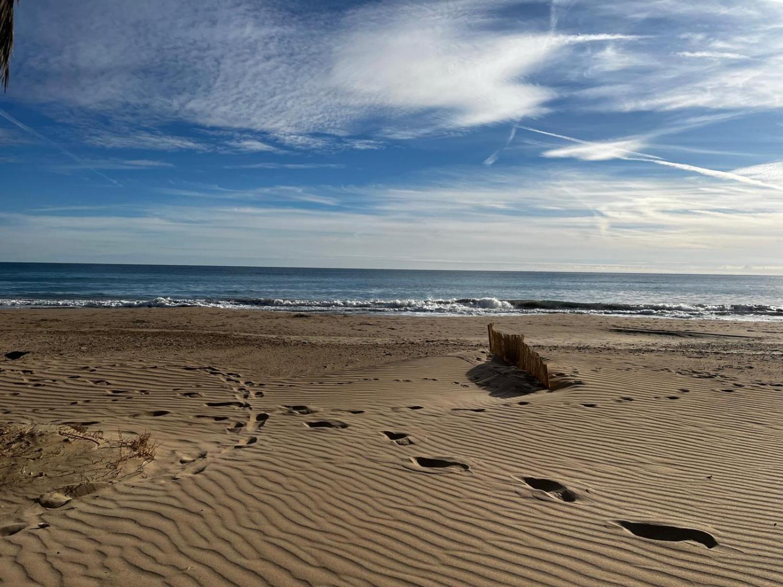 Acogedor Y Amplio Apartamento Familiar A Pie De Playa Calafell Exteriér fotografie