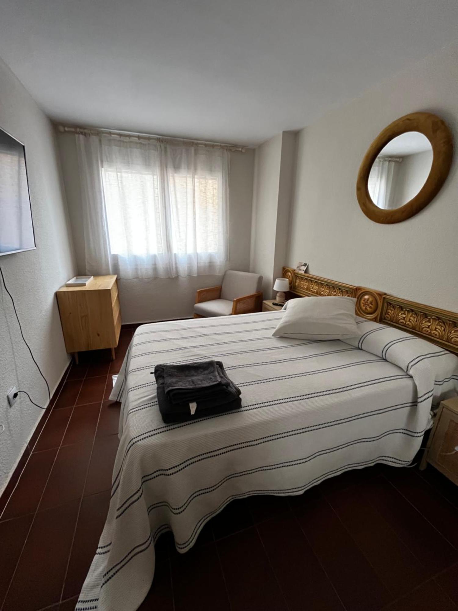 Acogedor Y Amplio Apartamento Familiar A Pie De Playa Calafell Exteriér fotografie