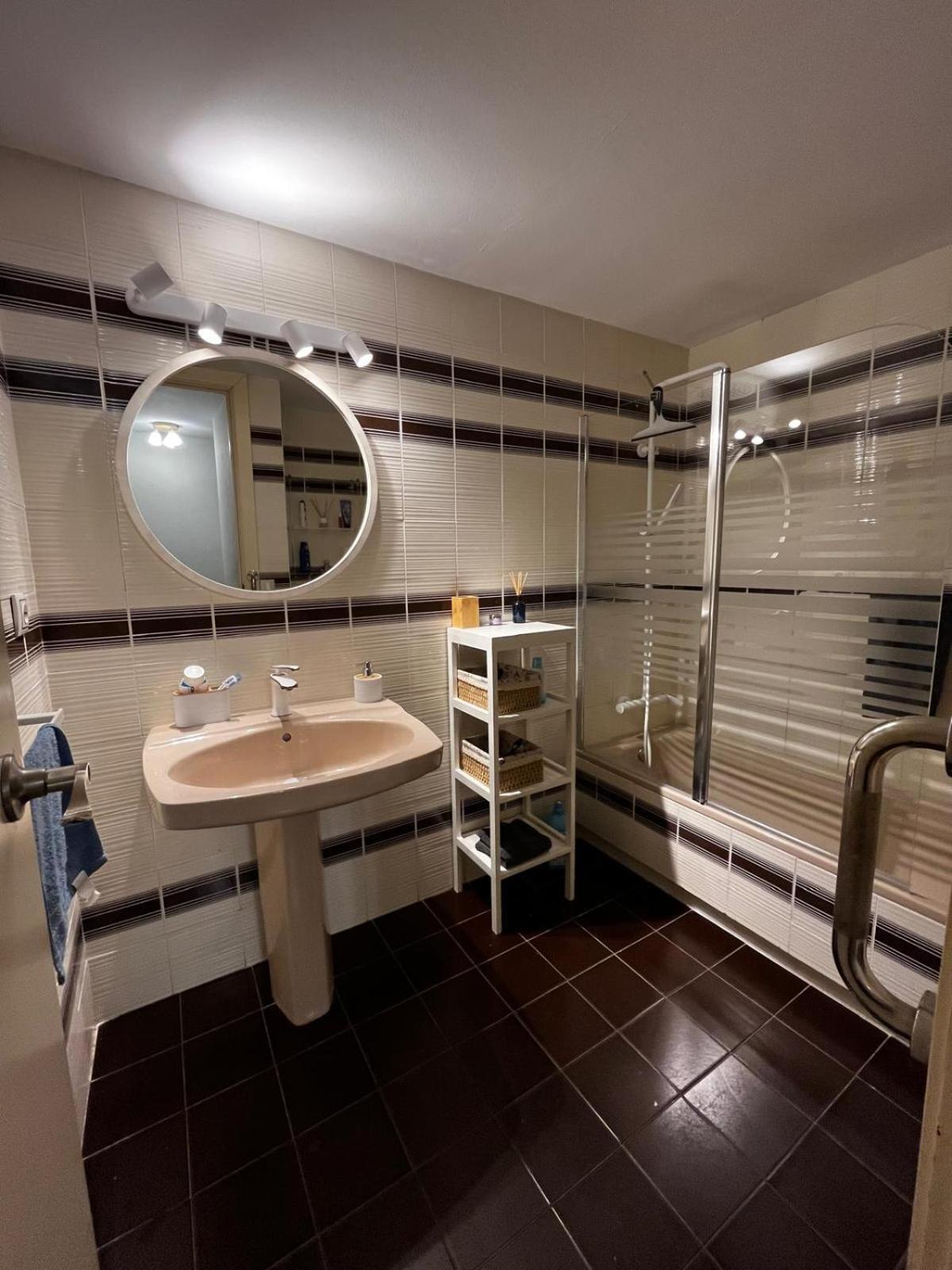 Acogedor Y Amplio Apartamento Familiar A Pie De Playa Calafell Exteriér fotografie
